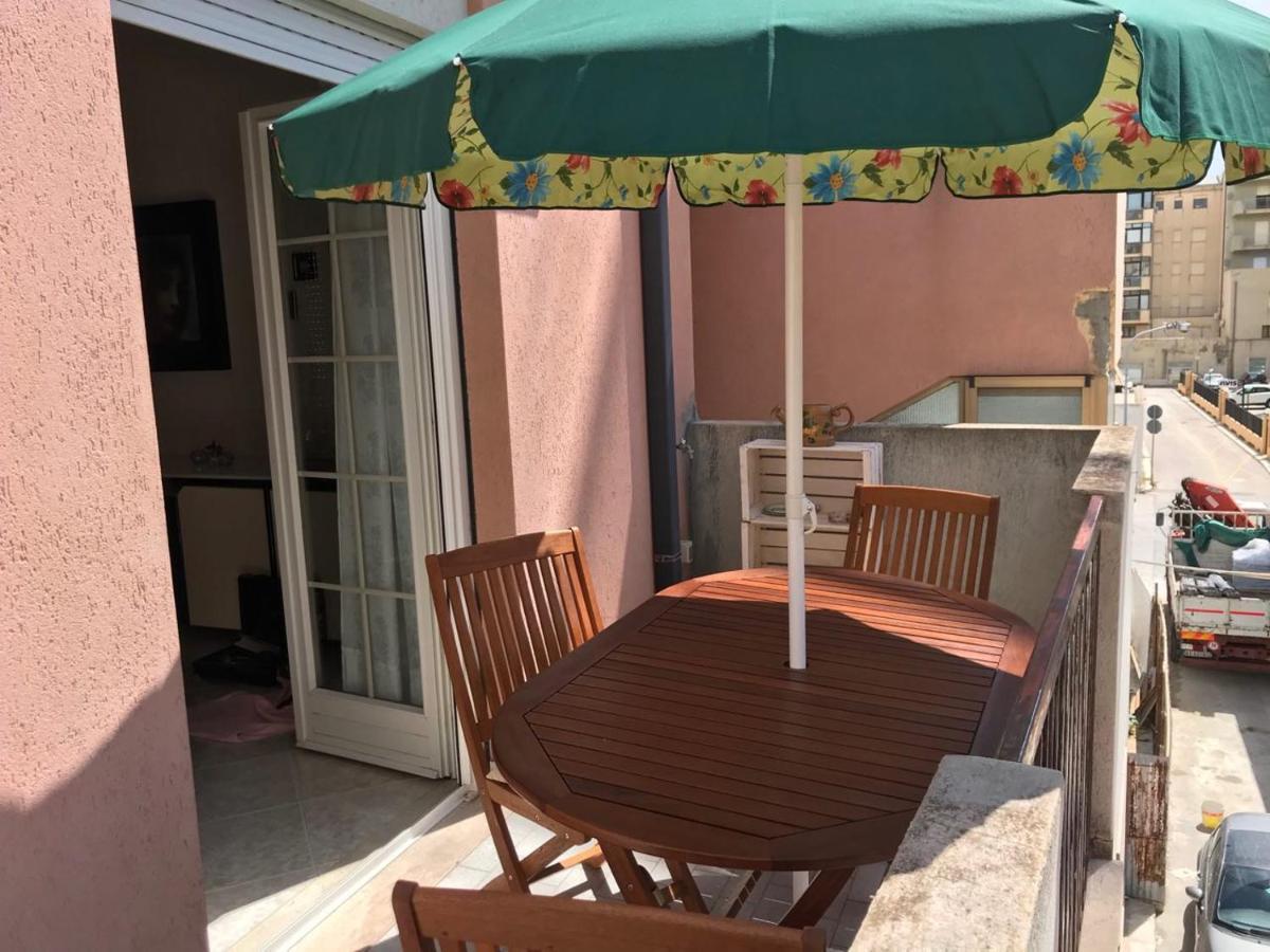 Westrinacria Apartman Marsala Kültér fotó